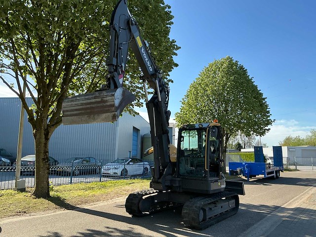 Volvo ecr88 graafmachine 2020 | 1000 uur | compleet met 5 bakken - afbeelding 1 van  37