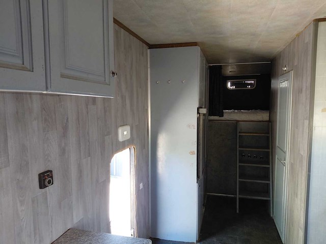 Volvo f613 camper - afbeelding 19 van  20