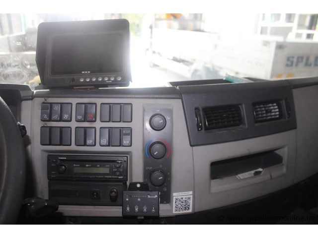 Volvo fe, eerste inschrijving 2015-09-25, 208.882 km, manueel, 2 assen, mtm 19.000 kg, tarragewicht 10.365 kg, laadvermogen 8.560 kg, open laadbak met kraan, chassisnummer yv2v0x1a2fz103730, keuring geldig tot 2026-05-26 - afbeelding 5 van  21