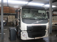 Volvo fe, eerste inschrijving 2015-09-25, 208.882 km, manueel, 2 assen, mtm 19.000 kg, tarragewicht 10.365 kg, laadvermogen 8.560 kg, open laadbak met kraan, chassisnummer yv2v0x1a2fz103730, keuring geldig tot 2026-05-26 - afbeelding 12 van  21
