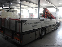 Volvo fe, eerste inschrijving 2015-09-25, 208.882 km, manueel, 2 assen, mtm 19.000 kg, tarragewicht 10.365 kg, laadvermogen 8.560 kg, open laadbak met kraan, chassisnummer yv2v0x1a2fz103730, keuring geldig tot 2026-05-26 - afbeelding 16 van  21