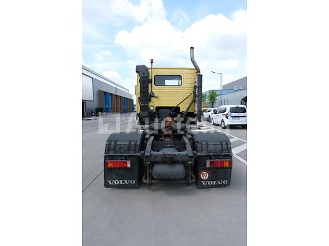 Volvo fh12 18t trekker (1994-551,120 km) - afbeelding 1 van  60