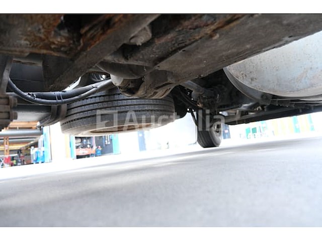 Volvo fh12 18t trekker (1994-551,120 km) - afbeelding 24 van  60