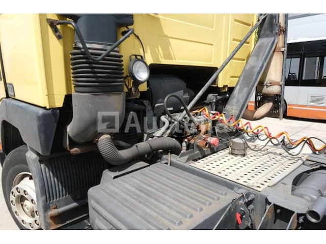 Volvo fh12 18t trekker (1994-551,120 km) - afbeelding 30 van  60