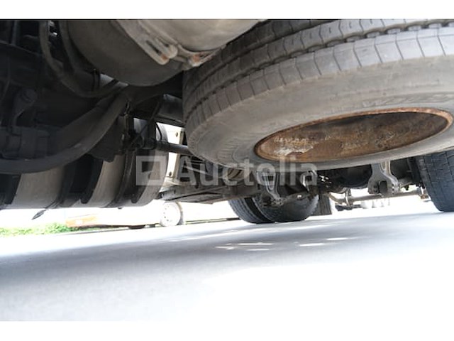 Volvo fh12 18t trekker (1994-551,120 km) - afbeelding 53 van  60