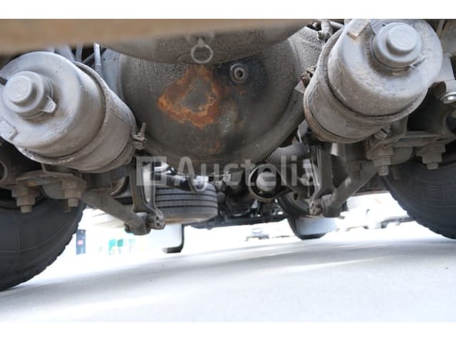 Volvo fh12 18t trekker (1994-551,120 km) - afbeelding 56 van  60