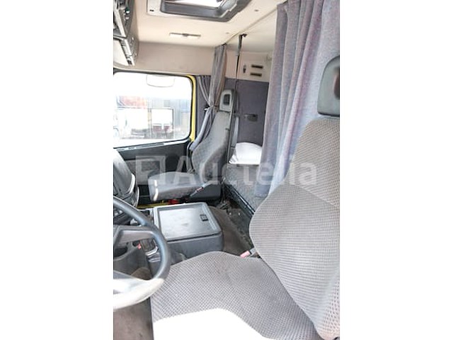 Volvo fh12 18t trekker (1994-551,120 km) - afbeelding 5 van  60