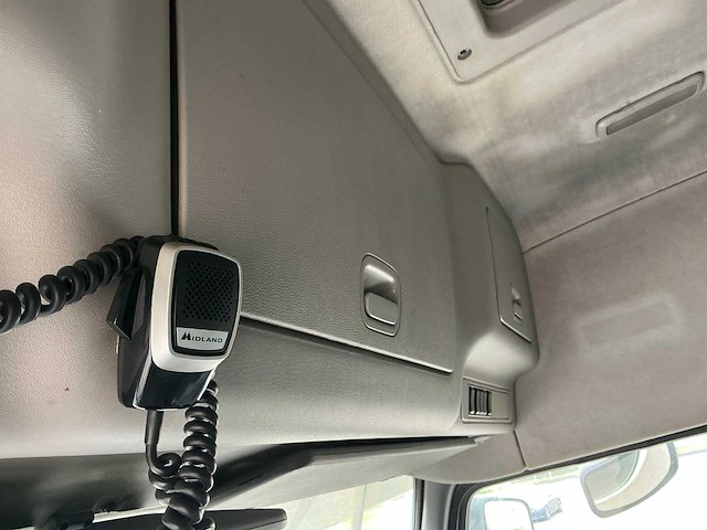 Volvo fh12 vrachtwagen met containersysteem - afbeelding 13 van  17