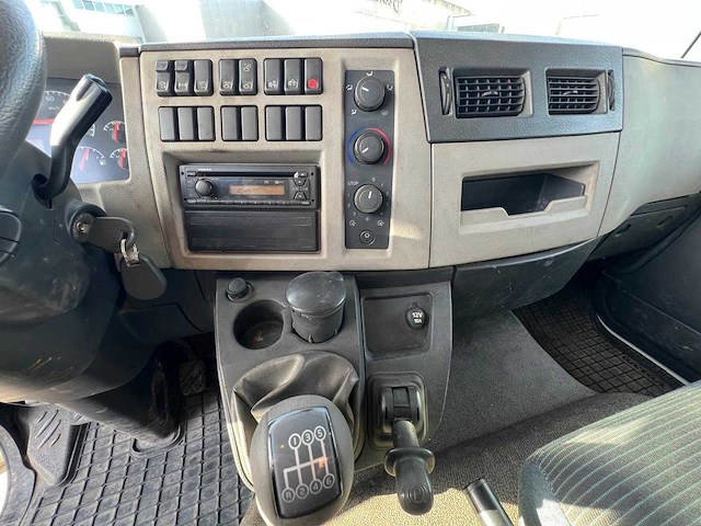 Volvo fl e5 vrachtwagen - afbeelding 14 van  38