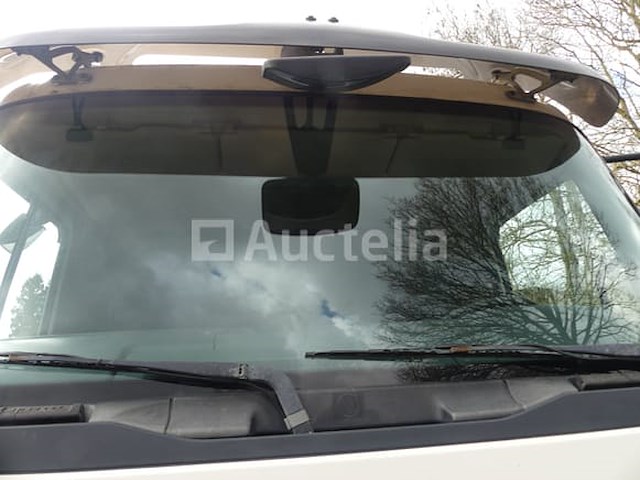 Volvo fl240 laadbak truck met achterklep (2009-620,280 km) - afbeelding 18 van  57