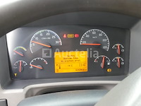 Volvo fl240 laadbak truck met achterklep (2009-620,280 km) - afbeelding 28 van  57