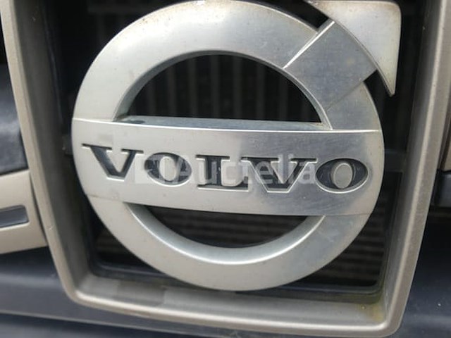 Volvo fl240 laadbak truck met achterklep (2009-620,280 km) - afbeelding 38 van  57