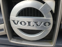 Volvo fl240 laadbak truck met achterklep (2009-620,280 km) - afbeelding 38 van  57