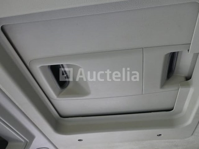 Volvo fl240 laadbak truck met achterklep (2009-620,280 km) - afbeelding 44 van  57