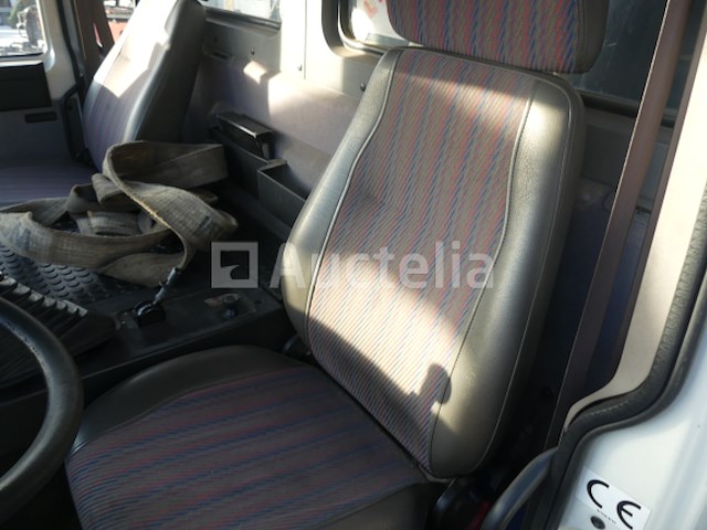 Volvo fl6 4x2 190r7.1 vacuümwagen (2000-85.217 km-vin:yv2e4c4a2xb228262) - afbeelding 11 van  48