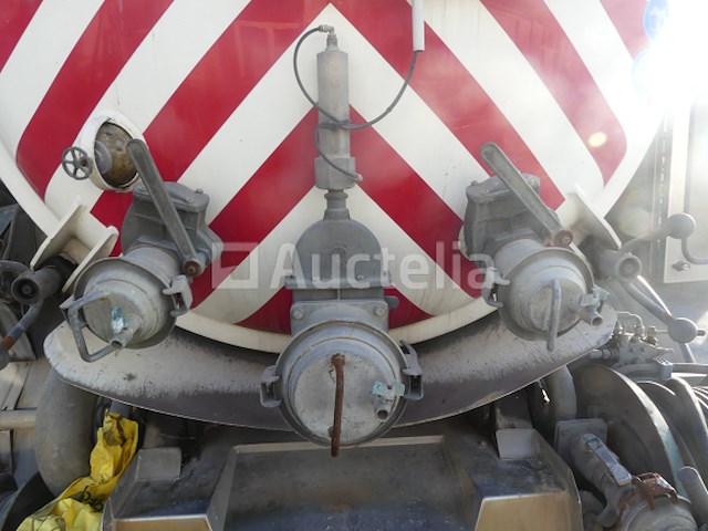 Volvo fl6 4x2 190r7.1 vacuümwagen (2000-85.217 km-vin:yv2e4c4a2xb228262) - afbeelding 14 van  48