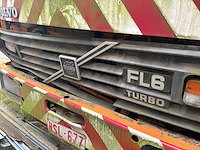 Volvo fl6 turbo platte laadwagen met kraan - afbeelding 4 van  11