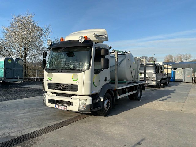 Volvo fles fll42n250 truck 2012 - afbeelding 1 van  50