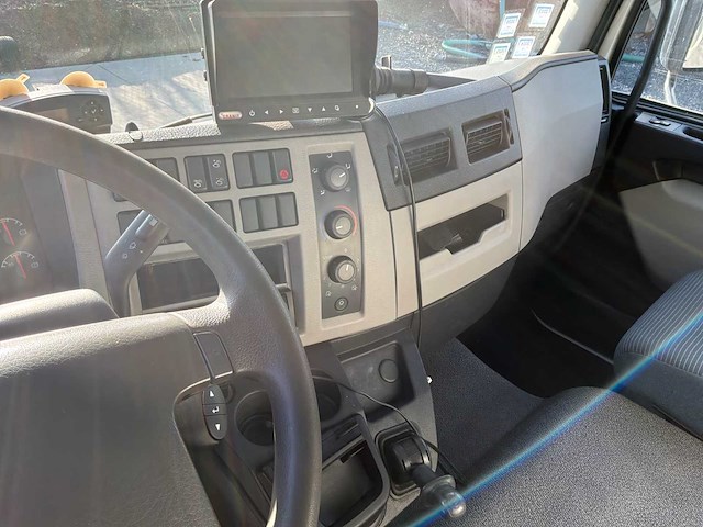 Volvo fles fll42n250 truck 2012 - afbeelding 14 van  50