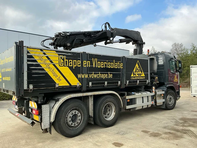 Volvo fm 6x4 vrachtwagen met fassi f235axp.23 autolaadkraan – 2007 – 405 kw - afbeelding 14 van  36