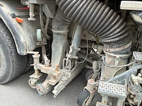 Volvo fm12 veegwagen - afbeelding 18 van  49