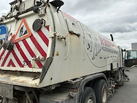 Volvo fm12 veegwagen - afbeelding 21 van  49
