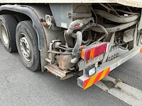 Volvo fm12 veegwagen - afbeelding 26 van  49
