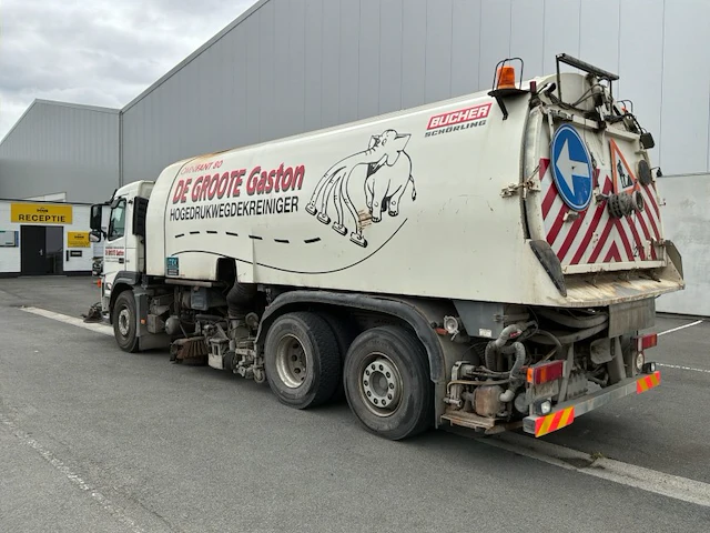 Volvo fm12 veegwagen - afbeelding 47 van  49