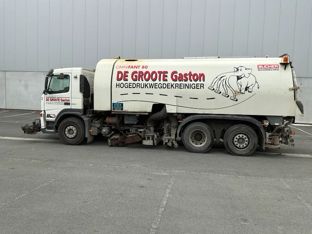Volvo fm12 veegwagen - afbeelding 48 van  49