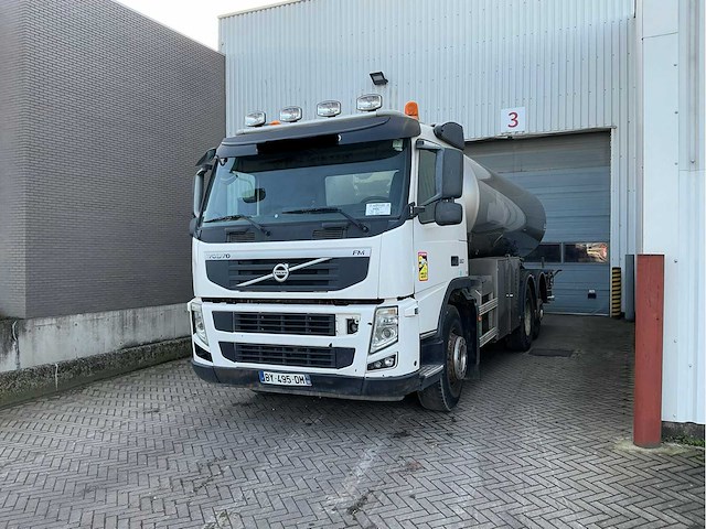 Volvo fm390 tankwagen - afbeelding 24 van  28