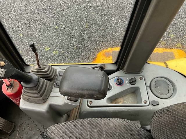 Volvo l40b-tp/s wiellader – 96 pk – 4 nieuwe banden - afbeelding 10 van  37