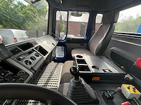 Volvo l6 intercooler vrachtwagen uit 2000 - afbeelding 8 van  24