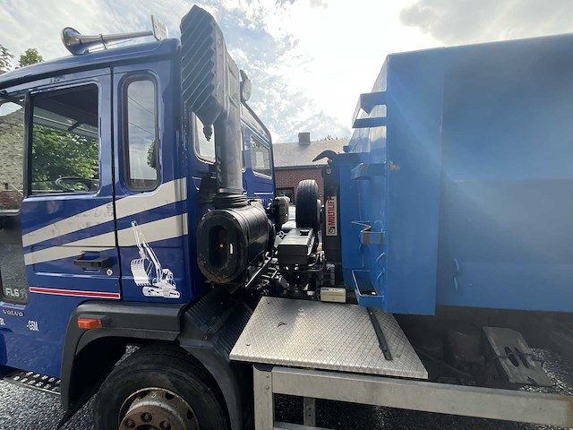 Volvo l6 intercooler vrachtwagen uit 2000 - afbeelding 24 van  24