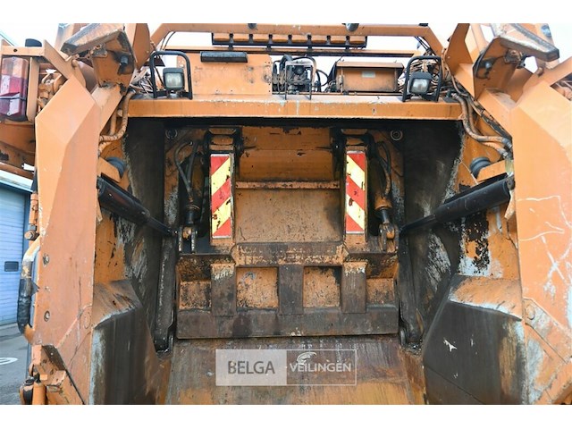 Volvo ophaalwagen - afbeelding 16 van  23