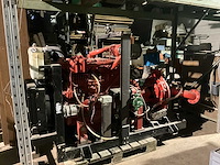 Volvo penta d60 waterpomp - afbeelding 1 van  14