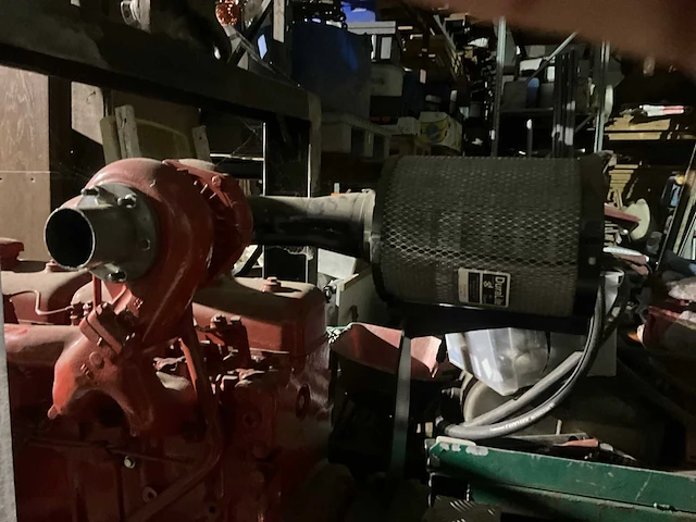Volvo penta d60 waterpomp - afbeelding 6 van  10
