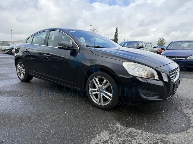Volvo s60 1.6 d drive momentum start/stop, 2011 - afbeelding 23 van  39