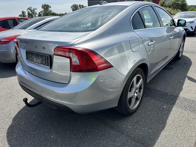 Volvo s60 1.6 d2 momentum start/stop 115, 2012 - afbeelding 21 van  26