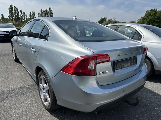 Volvo s60 1.6 d2 momentum start/stop 115, 2012 - afbeelding 23 van  26