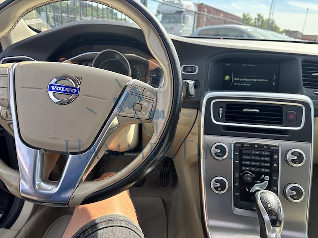Volvo s60 2 0 d3 summum geartronic 150 at, 2015 - afbeelding 7 van  29