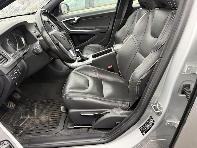 Volvo s60 2.0 d2 eco kinetic, 2018 - afbeelding 20 van  22