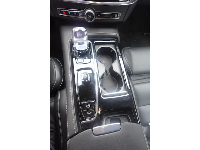 Volvo s90 - afbeelding 8 van  23