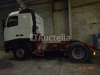 Volvo truck voor onderdelen - afbeelding 10 van  17