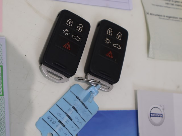 Volvo v40 - yv1mv7431g2322935 - 2015 - afbeelding 10 van  23