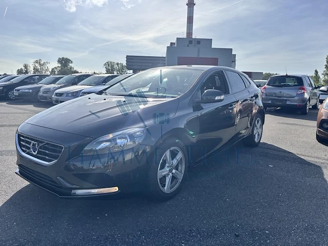 Volvo v40 1 6 t2 kinetic, 2014 - afbeelding 1 van  27