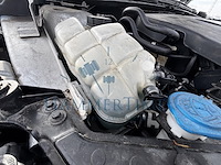 Volvo v40 1.6 d2 momentum r-design, 2015 - afbeelding 21 van  31