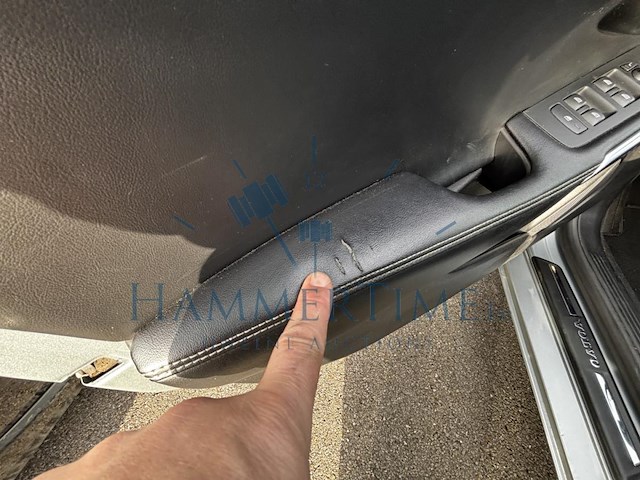 Volvo v40 1.6 d2 momentum r-design, 2015 - afbeelding 25 van  31