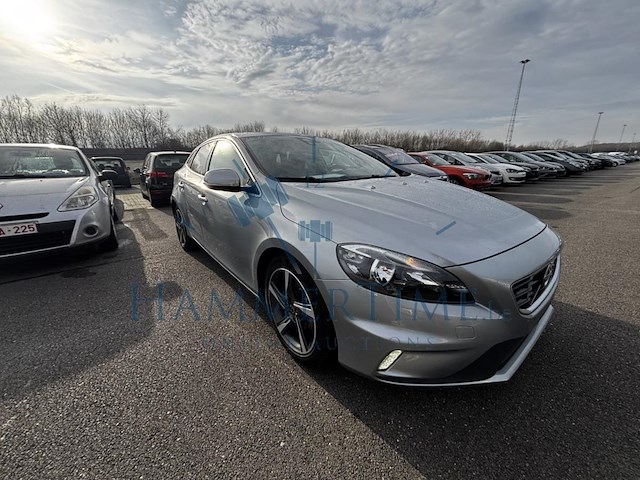 Volvo v40 1.6 d2 momentum r-design, 2015 - afbeelding 23 van  31
