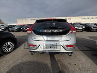 Volvo v40 1.6 d2 momentum r-design, 2015 - afbeelding 28 van  31