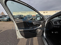 Volvo v40 1.6 d2 momentum r-design, 2015 - afbeelding 31 van  31